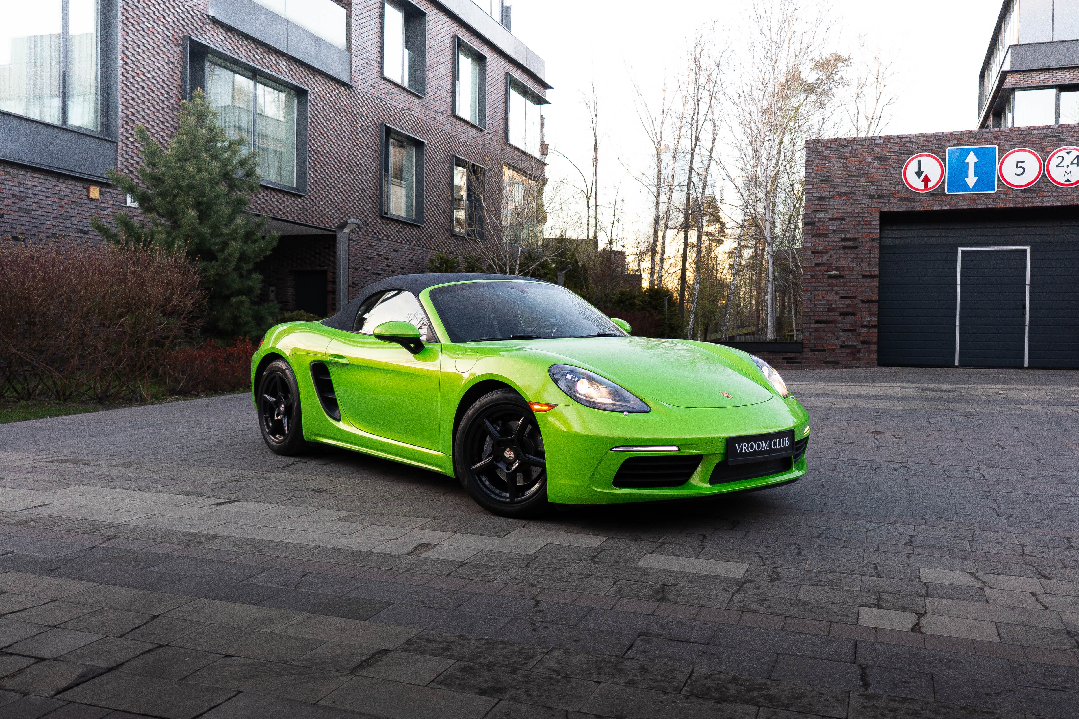 Аренда Porsche Boxter в Москве